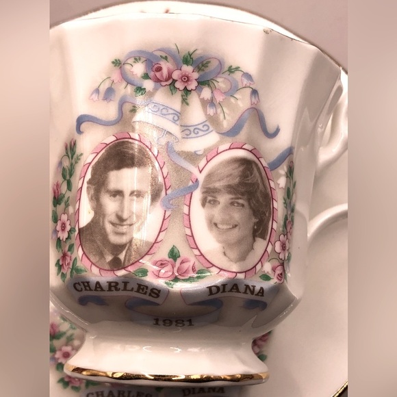Sandringham Fine English Bone China Teacup & Saucer; Prince Charles. Lady Diana. - Picture 6 of 10